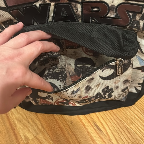 Star Wars Imperial Death Trooper Deluxe Backpack - Picture 2 of 11